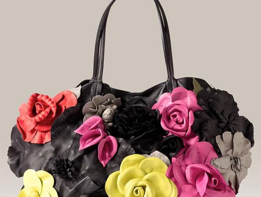 Вариации на цветочную тему от  Valentino