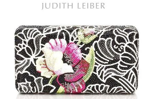 Judith Leiber поймала в сети лунный свет!